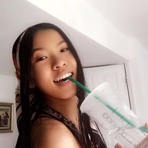 Meet your Posher, Calista